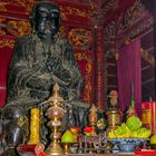 ...Statue der Gottheit im Quan Thanh Tempel in Hanoi...