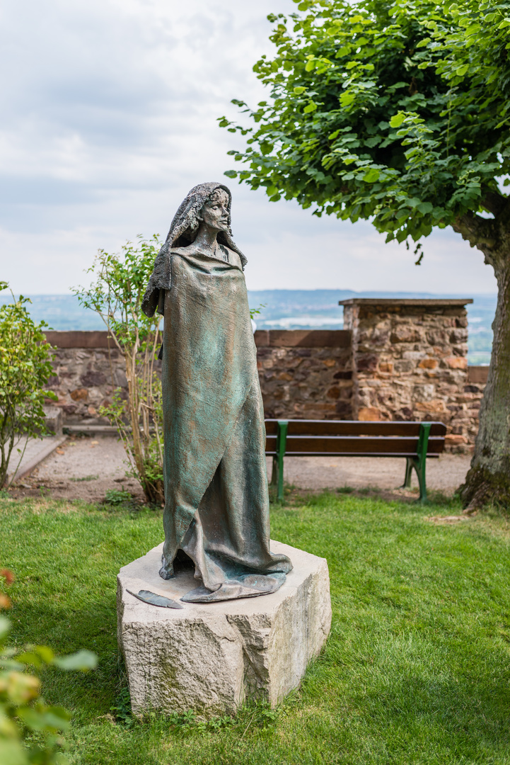 Statue der Hl. Hildegard 07