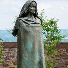 Statue der Hl. Hildegard 83