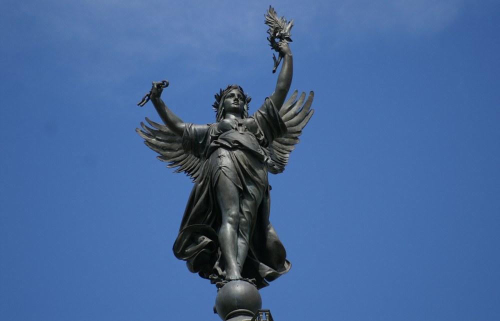 statue des girondins.2