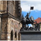 Statue des Hl. Georg vor dem Veitsdom