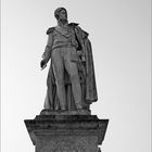 Statue du Maréchal Lannes…