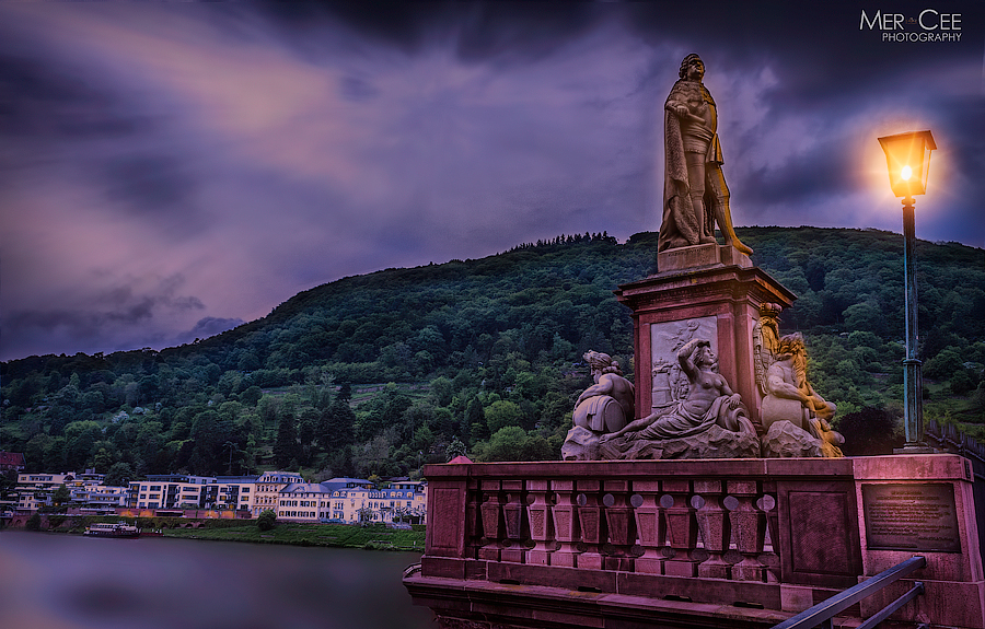 Statue Heidelberg "Alte Brücke"