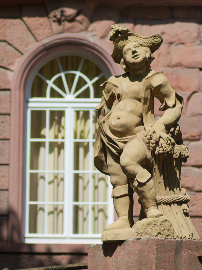 Statue im Park des Museums Heylshof