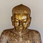 Statue im That Luang (Luang Prabang)