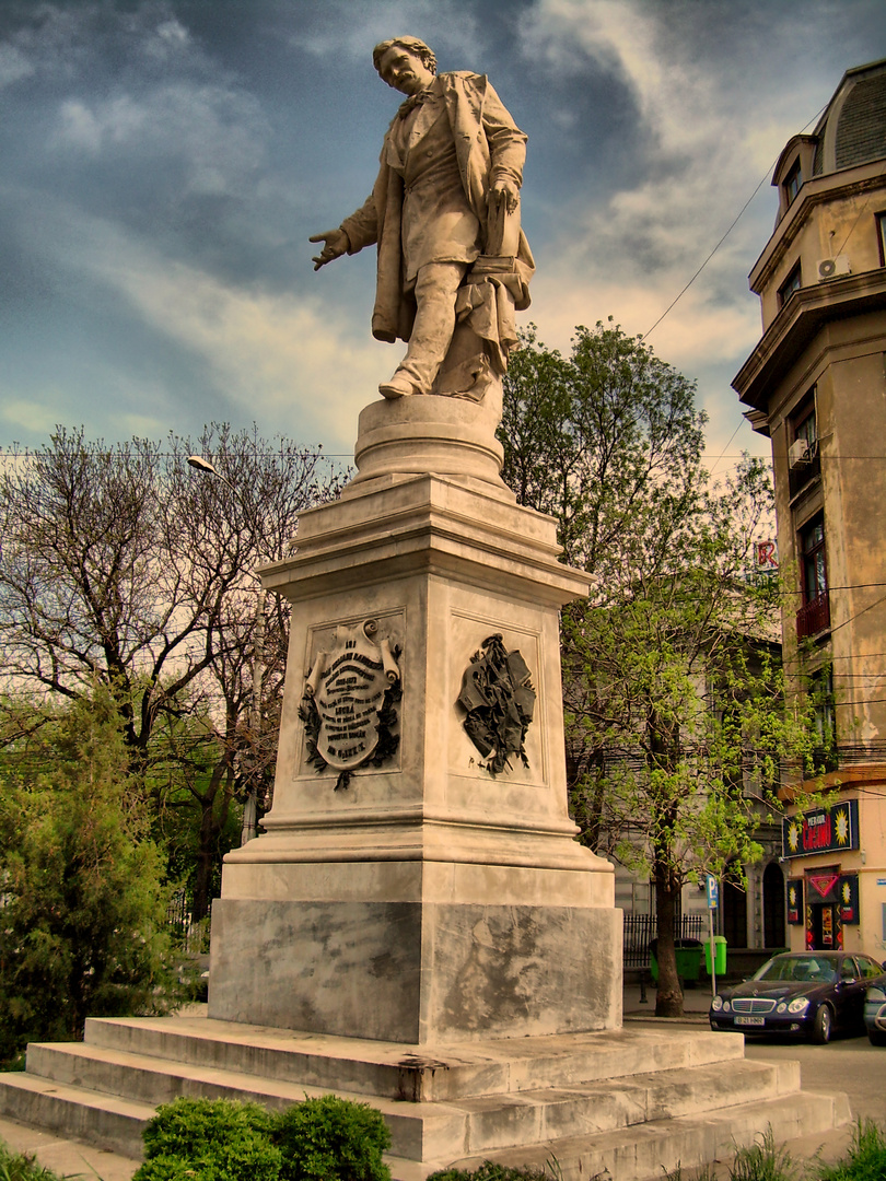 Statue in Bucharest