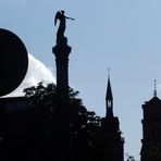 Statue Tuerme Denkmal Stgt lum-19-98col +9Fotos