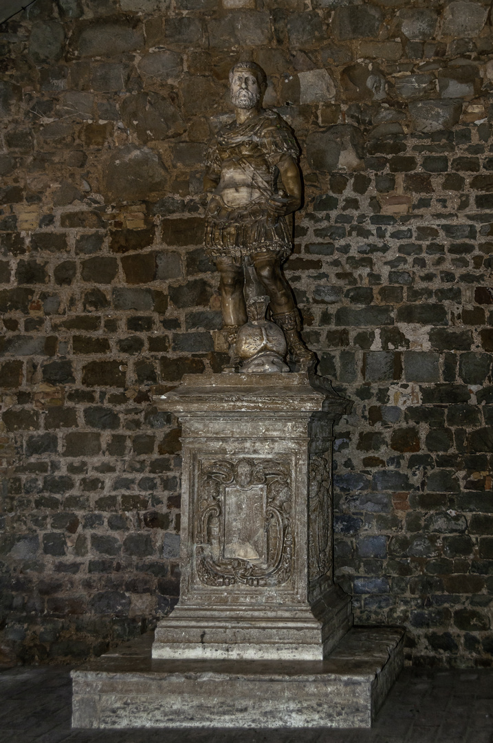 Statue von Cosimo I de Medici