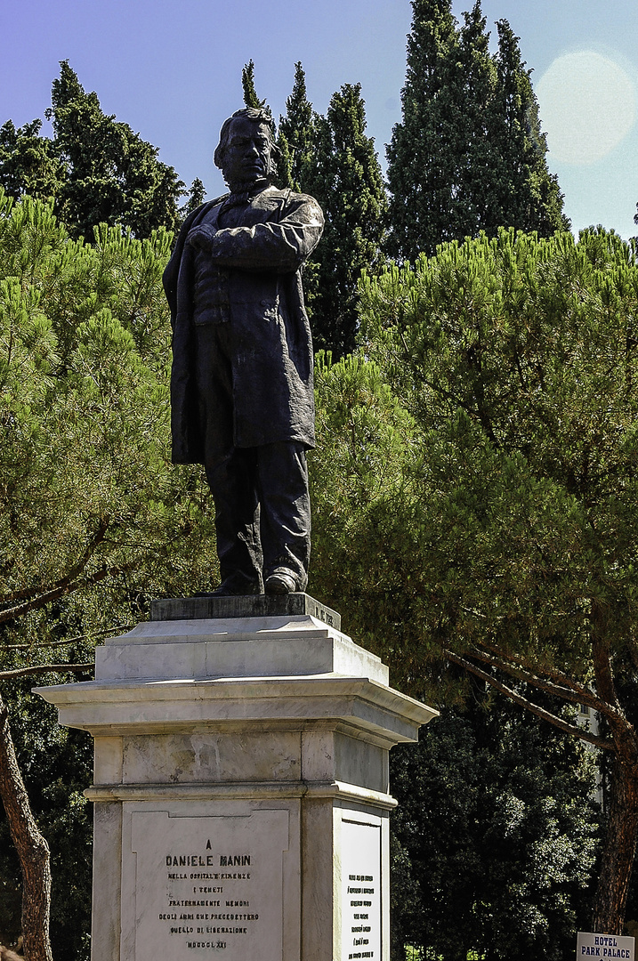 Statue von Daniele Manin