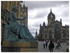 Statue von David Hume (Edinburgh)