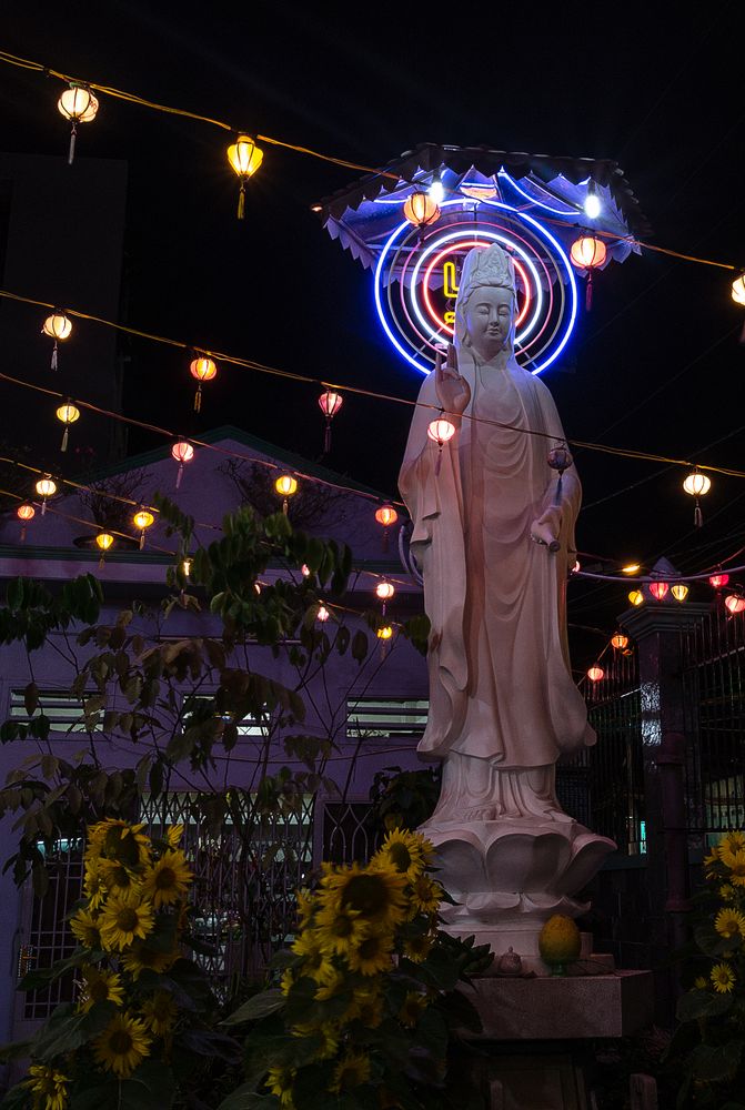 Statue von Phat Ba Quan Am