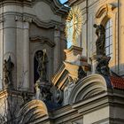 Statuen an der St.-Nikolaus-Kirche