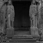 Statuen auf dem Friedhof Stahnsdorf