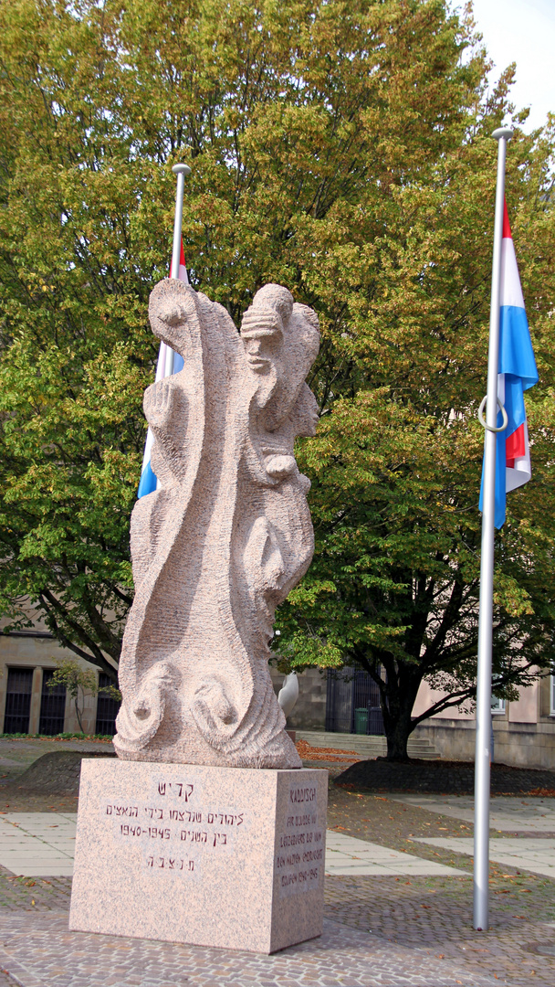 Statuen in der Stadtmitte in Luxemburg Stadt