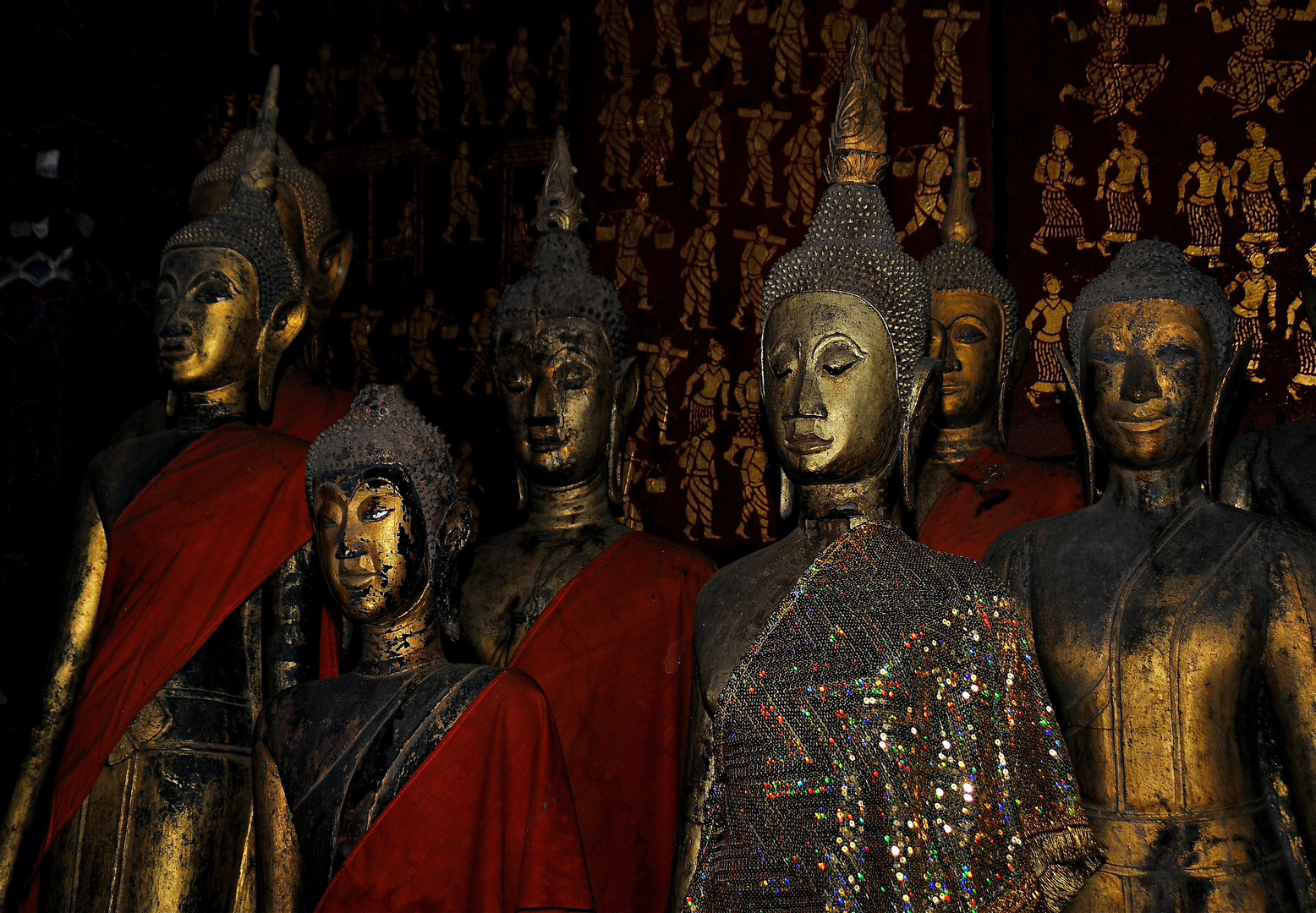 Statuetten im Wat Xieng Thong