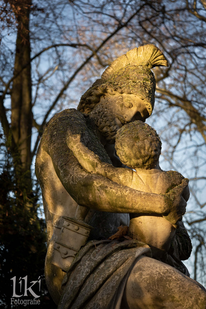 Statur bei Sonnenuntergang