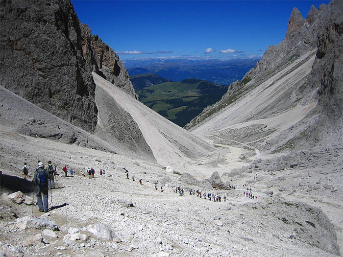 Stau am Berg