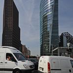 STAU AM POTSDAMER PLATZ