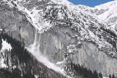 Staublawine am Wettersteinmassiv