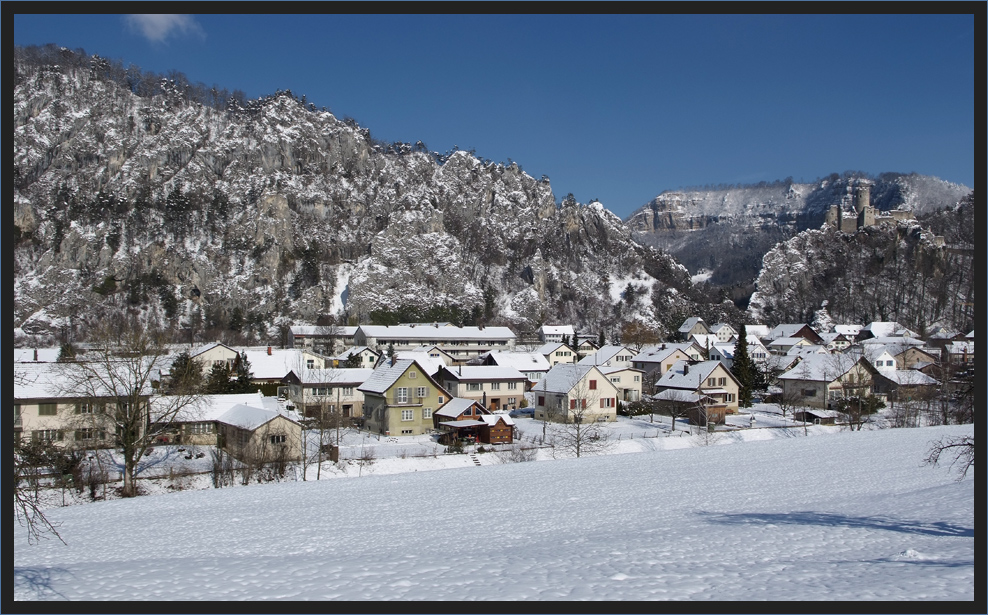 Staubzucker über dem Jura