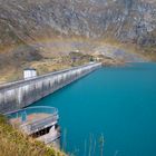 Staumauer am Lago di Robièi / Schweiz