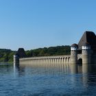 Staumauer am Möhnesee