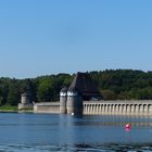 Staumauer am Möhnesee