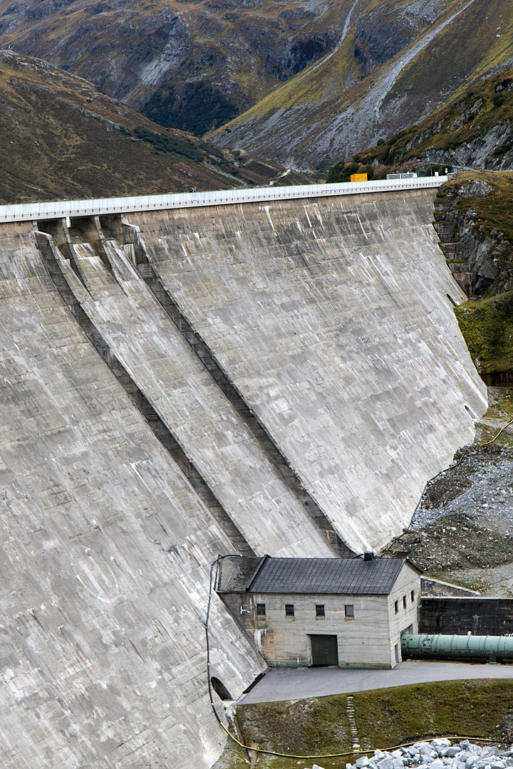 Staumauer an Bieler Höhe (Silvretta)