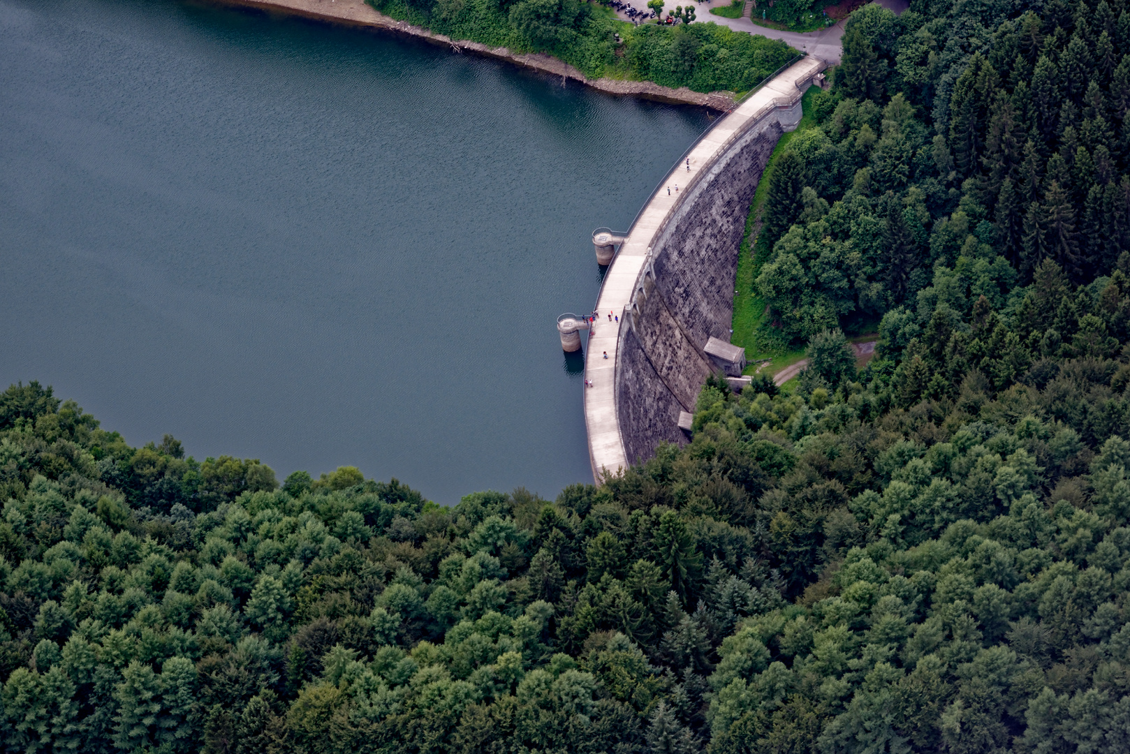 Staumauer_der_Glörtalsperre_FFSW-0966