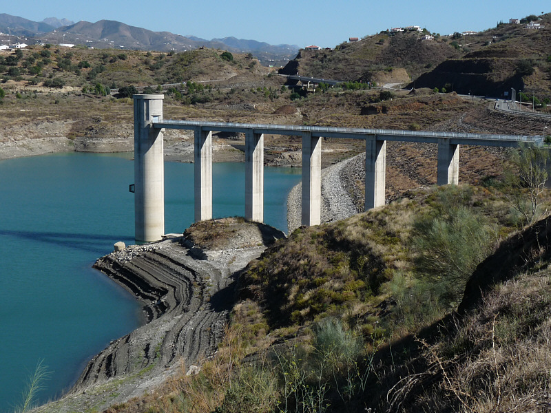 Stausee des Rio Guaro .