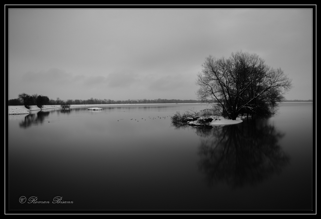 Stausee im Winter