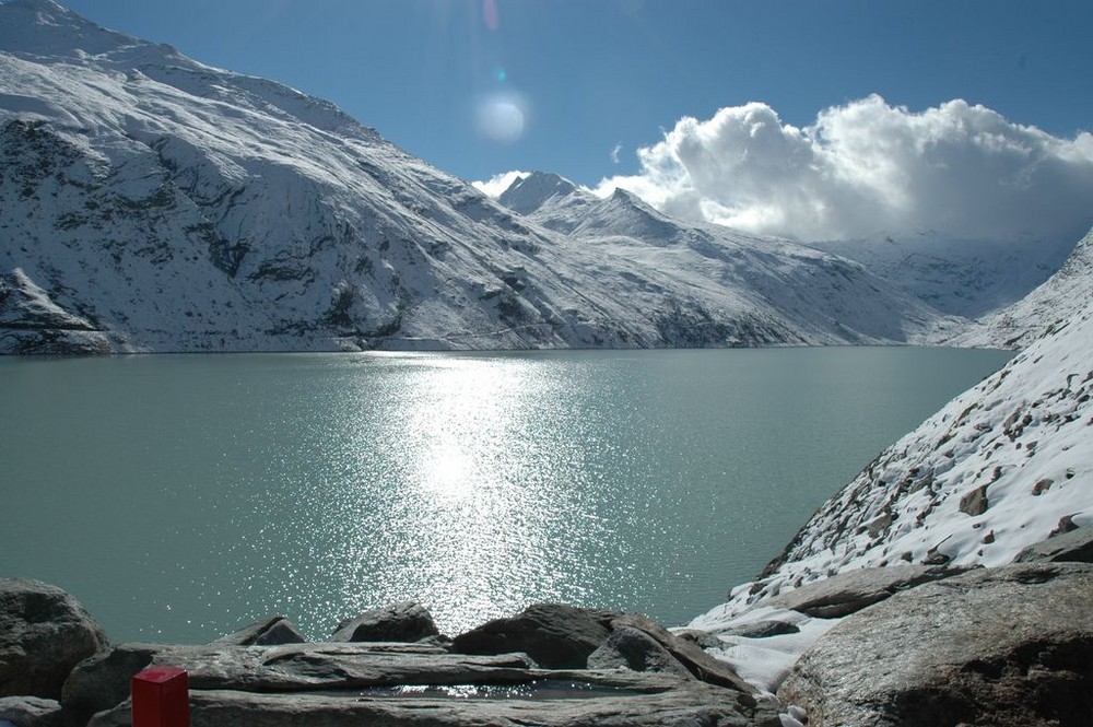 Stausee Mattmark im Saastal - Wallis - Schweiz