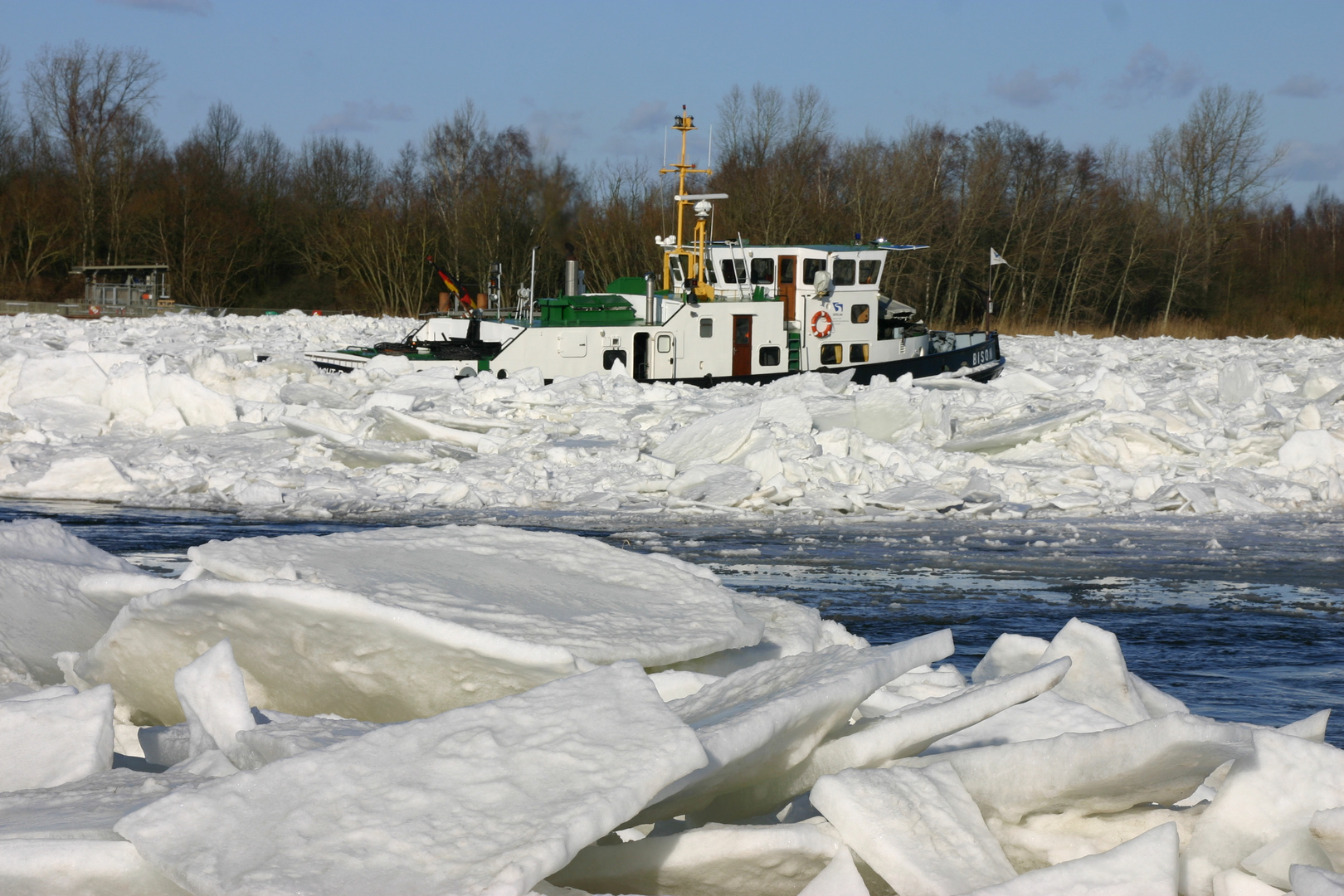 Staustufe der Elbe bei Geesthacht