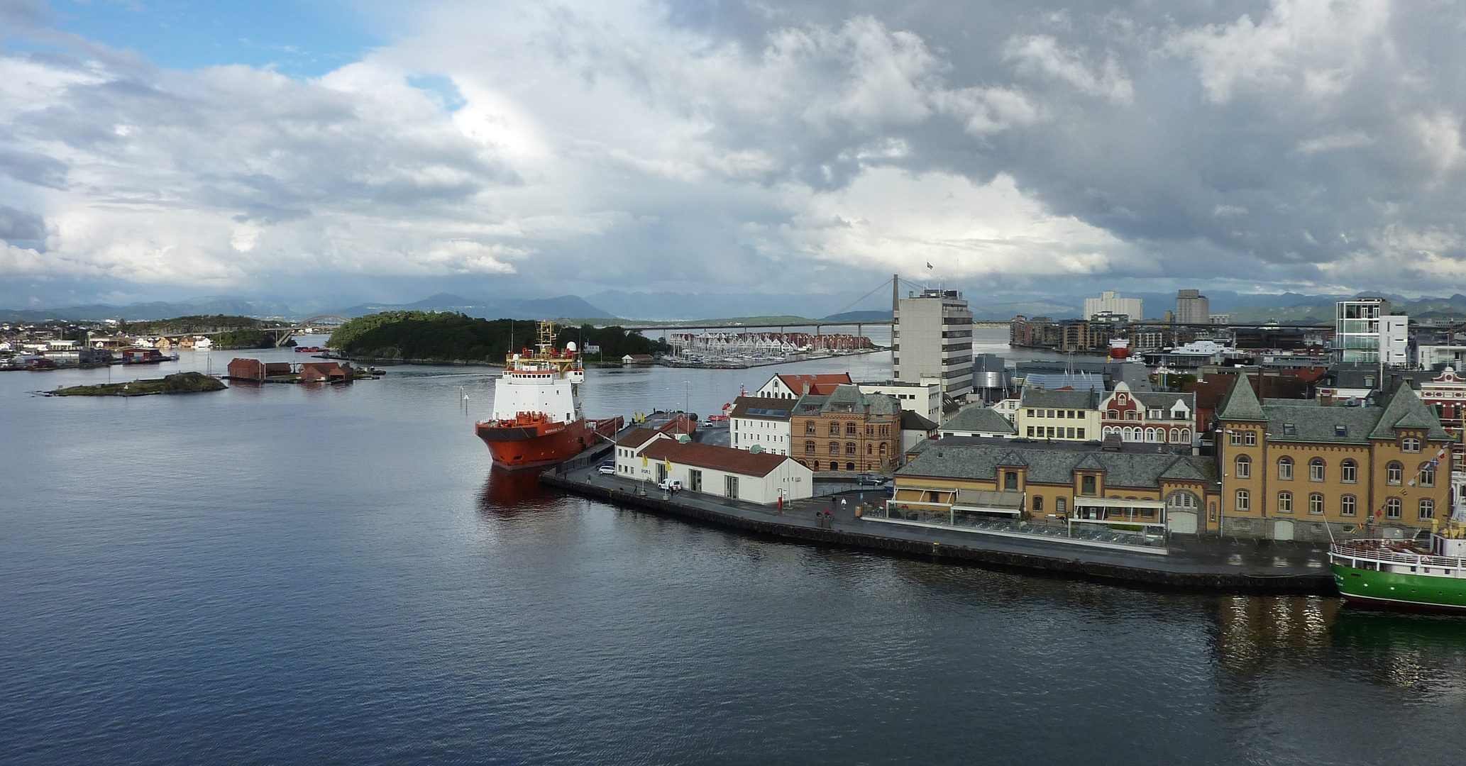 STAVANGER (2)