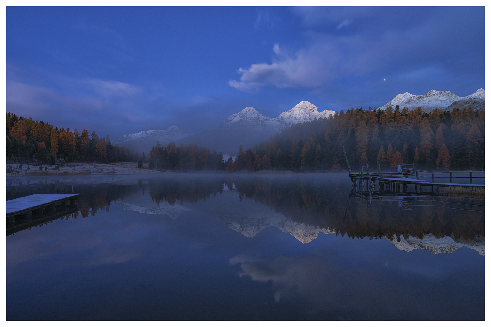 Stazer See früh am Morgen