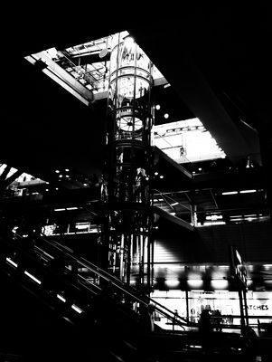 Stazione centrale di Berlino - Struttura industriale