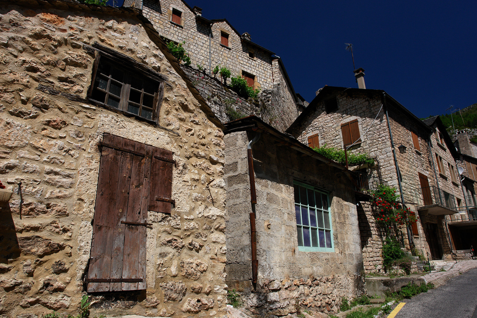 Ste.- Enemie, Impressionen ( I.)