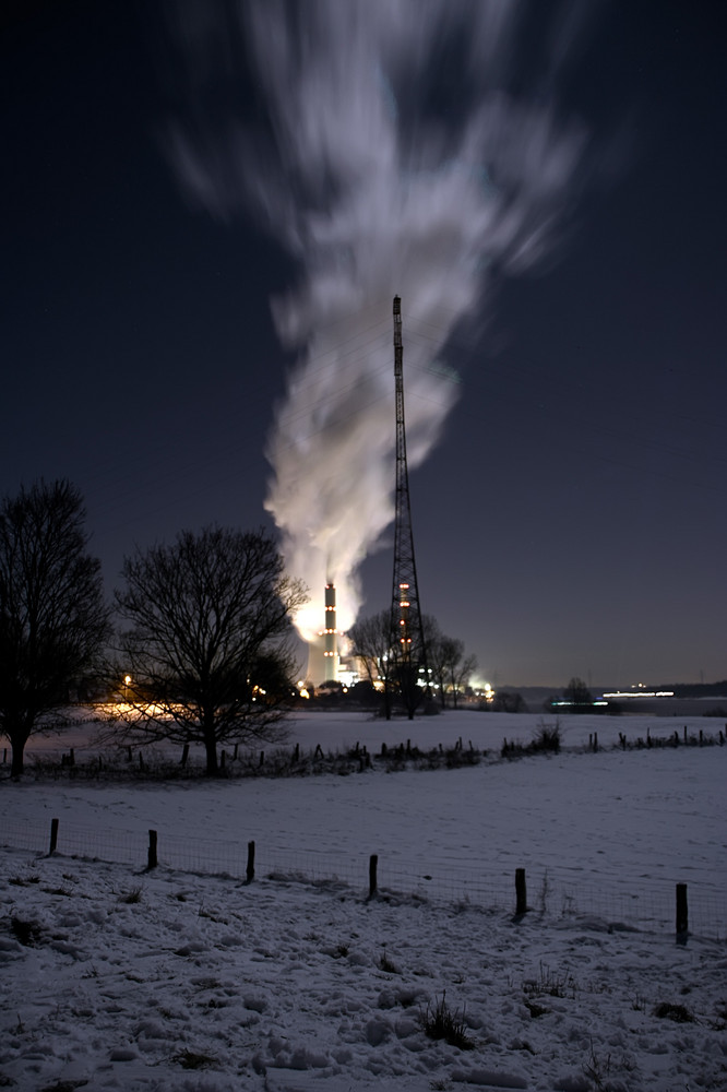 Steag bei Nacht ( NRW )