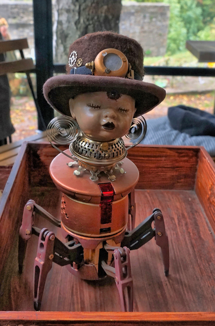 Steampunk Blankenstein - Baby mit Laufstall