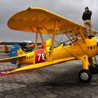 Stearman & Do27 beim Tankstop auf dem Weg zum F4 Flyout nach Wittmund