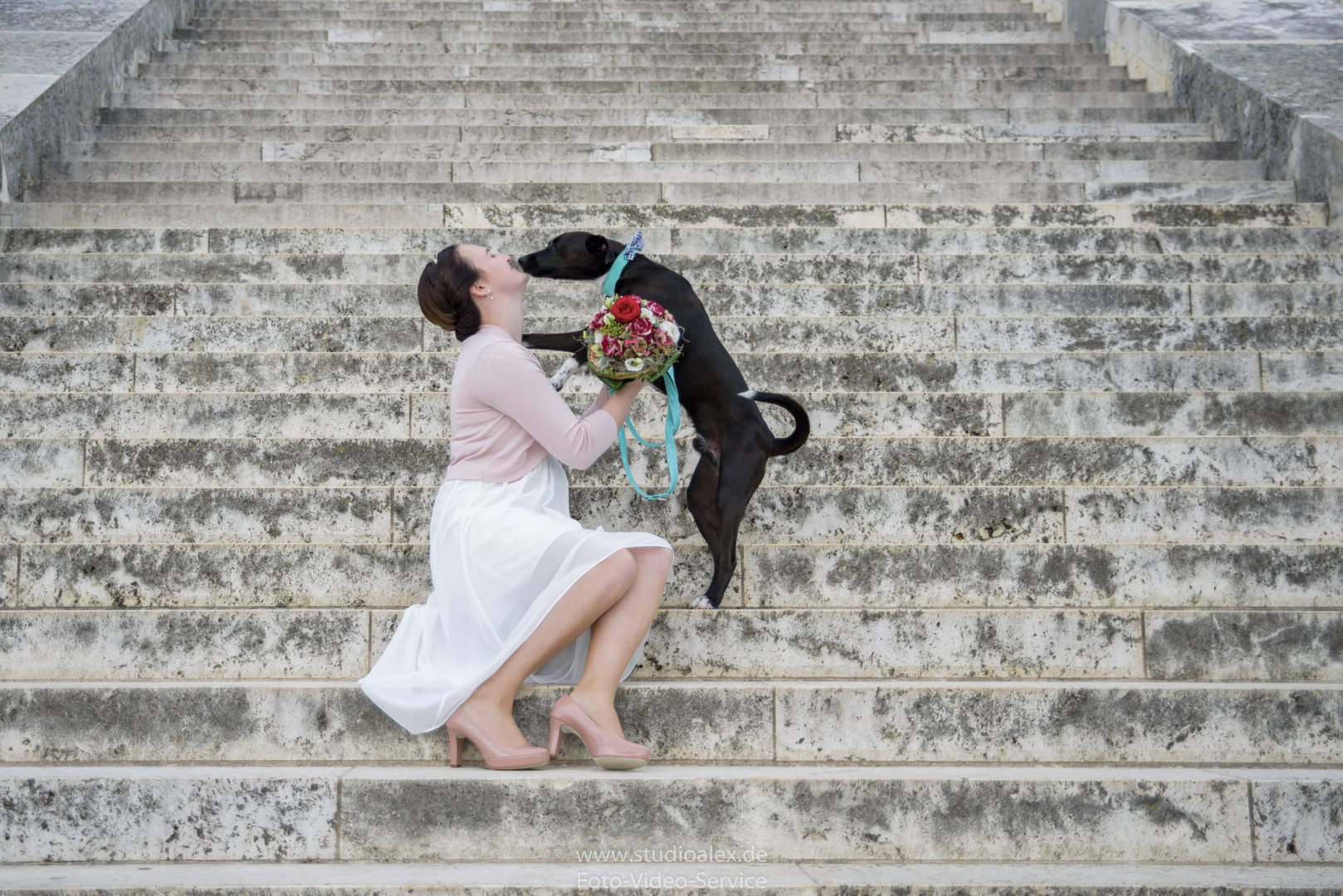 Steffi & der Hund Toni. Hochzeitsfotografie auf Walhalla