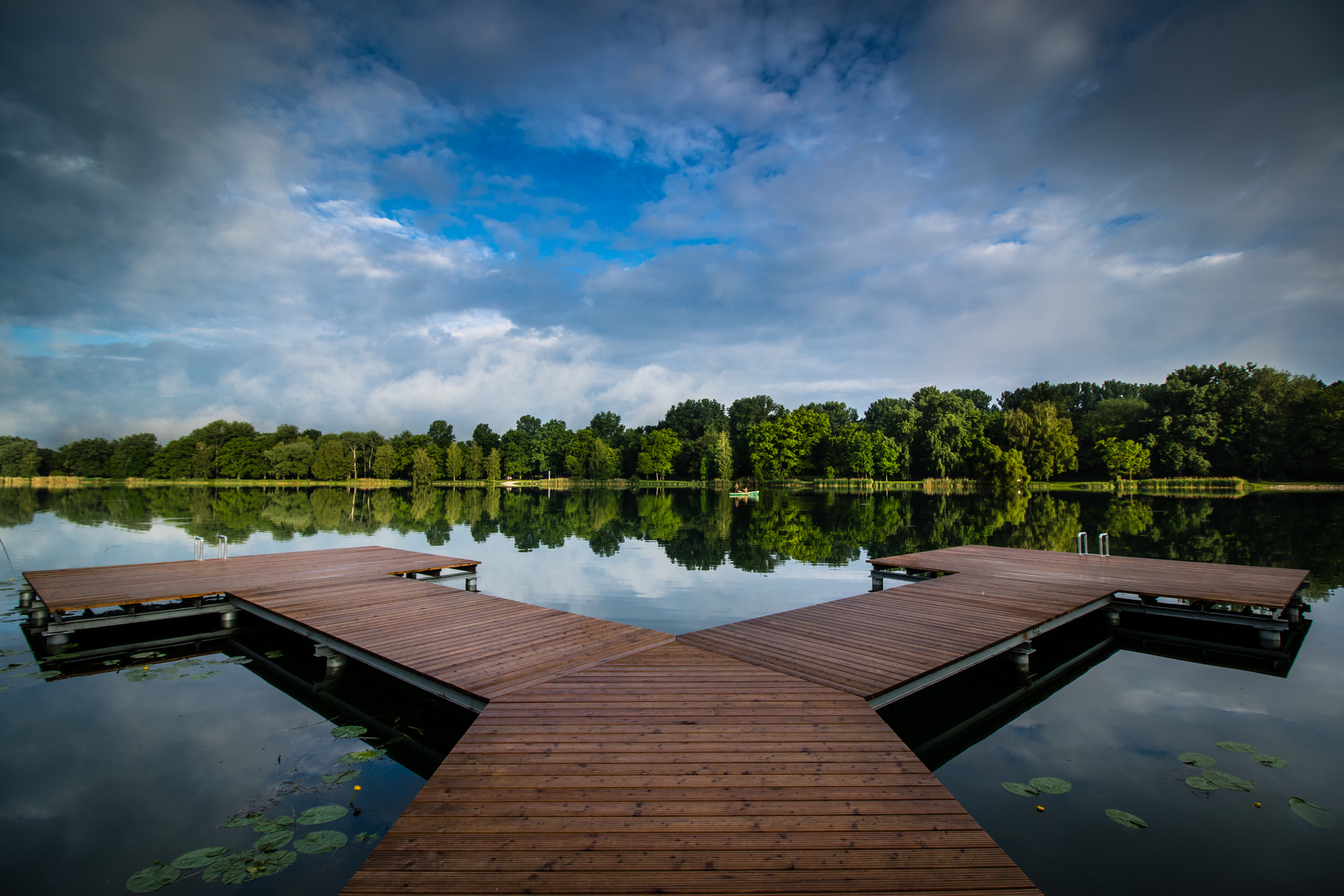 Steg am Baggersee 2