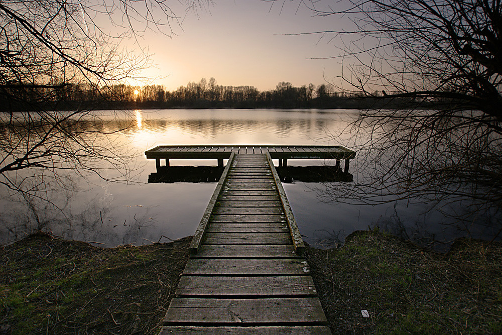 Steg am Südsee in Braunschweig