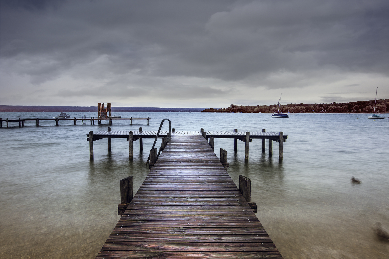 Steg in den Ammersee