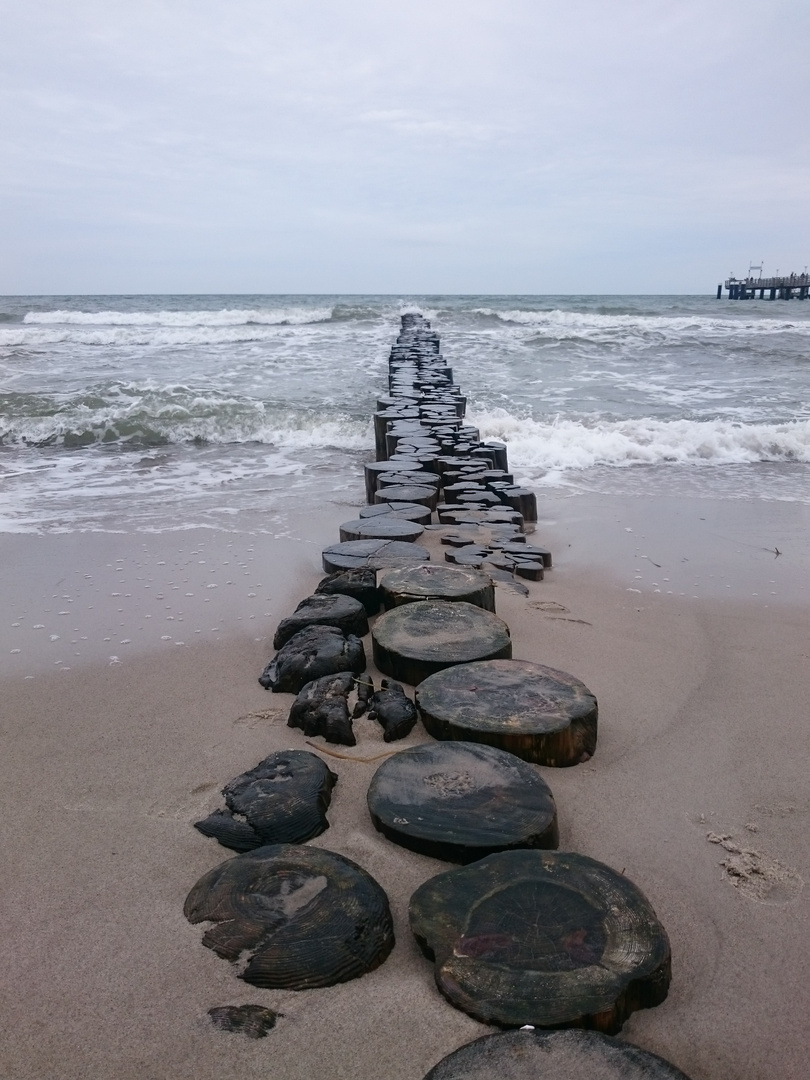 Steg in die Nordsee