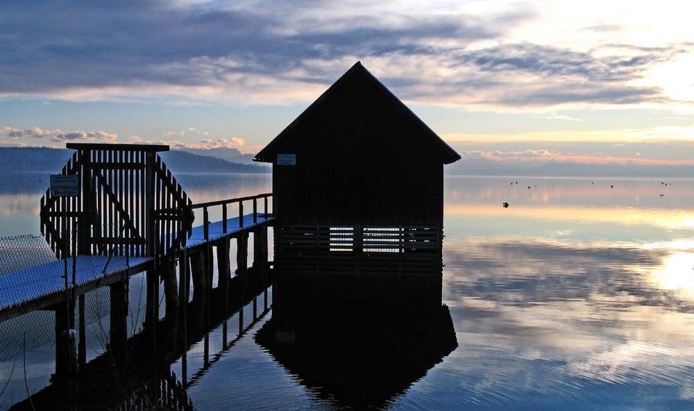 STEG MIT BOOTSHAUS-AMMERSEE