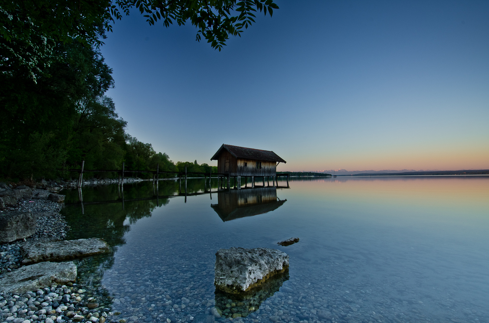 Steghaus am See