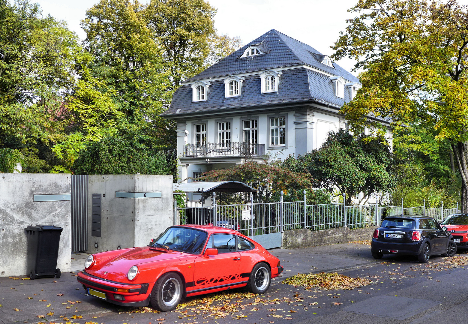 Steht ein Carrera vor dem Haus ...