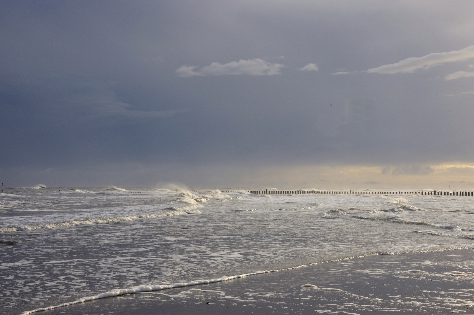 Steife Brise über dem Meer vor Wangerooge Foto &amp; Bild | landschaft ...