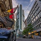 Steigenberger Hotel Frankfurt, mit Blick auf Commerzbank